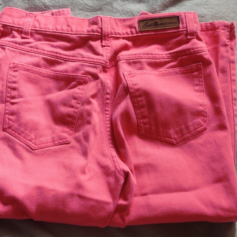 Bill Blass denim Capris - Picture 2 of 4